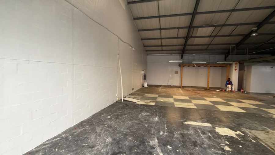 To Let Commercial Property for Rent in Brackenfell Central Western Cape
